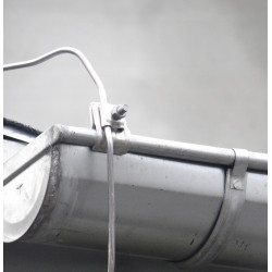 Uchwyt rynnowy ALU pod drut odgromowy J.PROPSTER