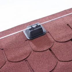 Instalacja siatki zwodów z wspornikiem OG 1 – betonowa podpora bez konieczności kotwienia